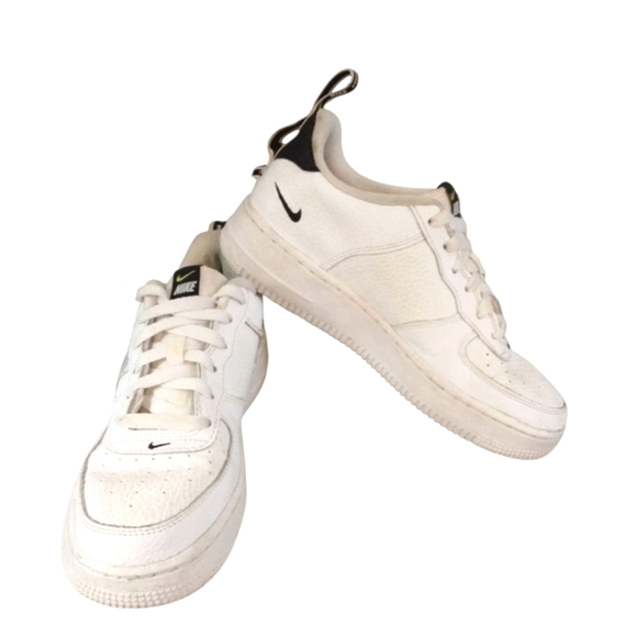 Nike Air Force 1 LV8 '07 Sneakers White And Black Nike's Women Size 7.5 - Picture 12 of 12